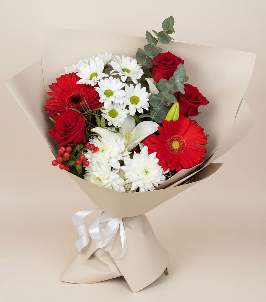 Букет цветов из: Розы, Хризантемы, Герберы и Лилии в Чебоксарах