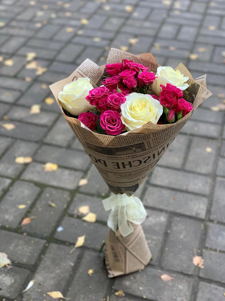 Букет Удивительный из роз в Чебоксарах Букет цветов из: Розы в Чебоксарах