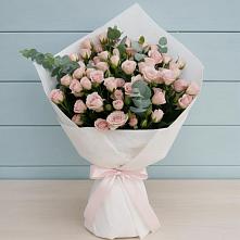 Букет цветов из:  Розы в Чебоксарах